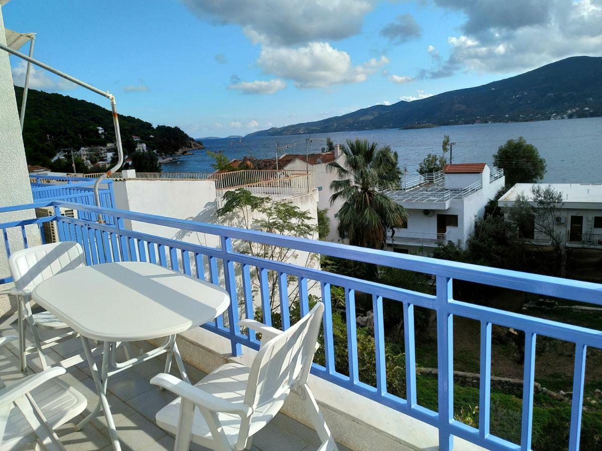 Rigos House At Askeli Beach, Poros Island Poros Town Exterior photo